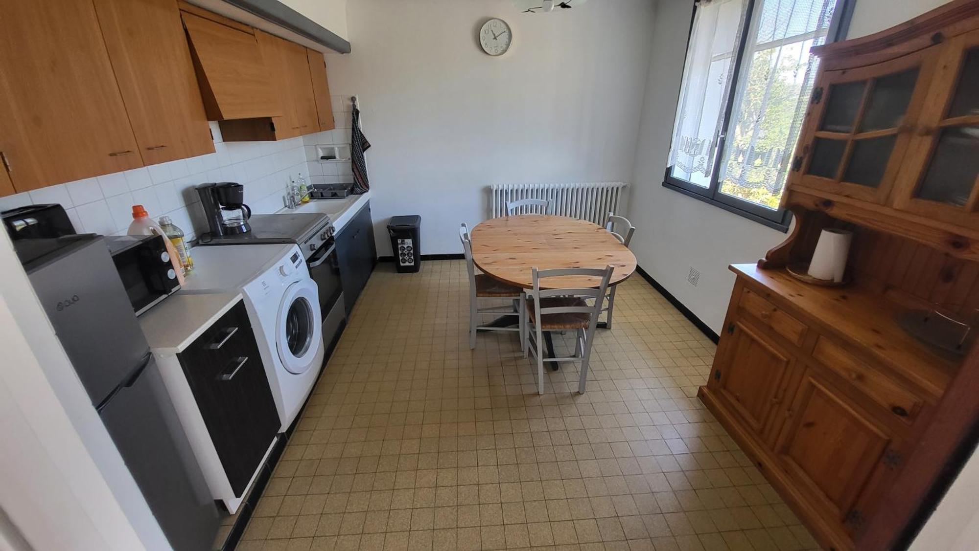 Bel Appartement Vinassan Exterior foto